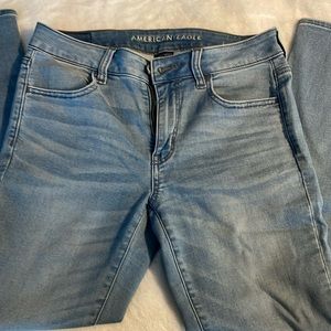 American Eagle skinny Jeggings size 6short